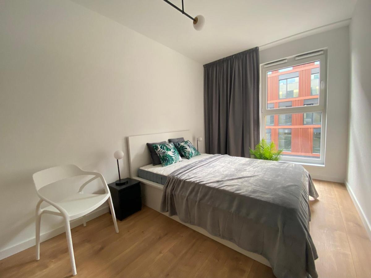 Apartamenty Fuzja - Komfortowe Mieszkania Blisko Centrum Lodzi Garaz Exterior foto